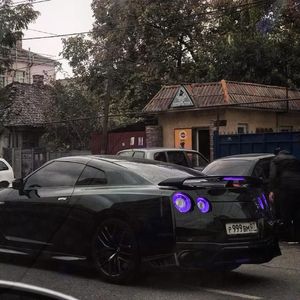 调教小男奴光着小jiji慕宝
